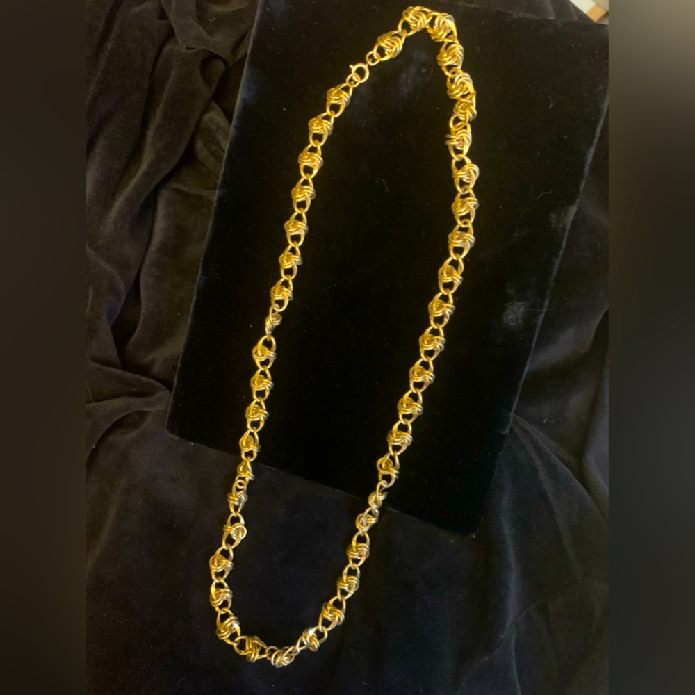 COPY - Ladies Chunky Gold Necklace, very Pretty